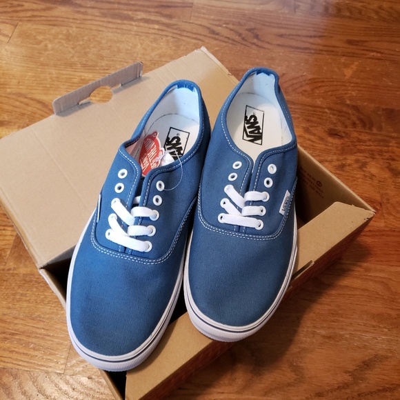Vans - Picture 2 of 3